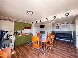blue waters resort cabin 2 (living/kitchen/dining area) with futon