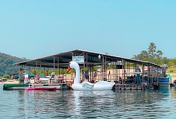 blue waters resort dock